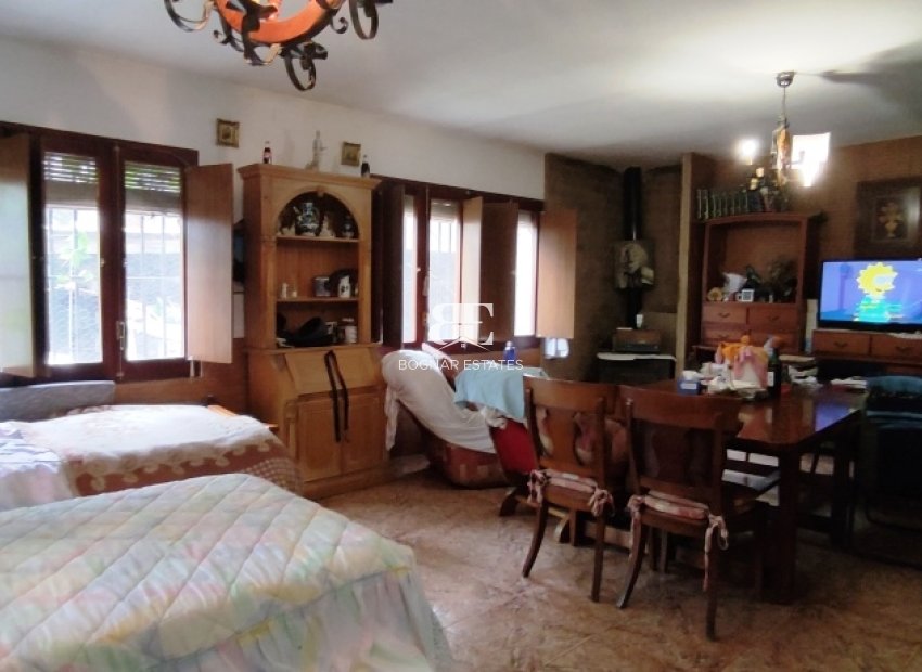 Resale - Country House -
Bocairent