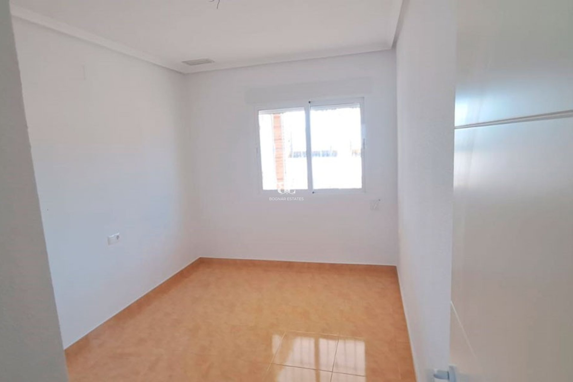 Resale - Country House -
Catral