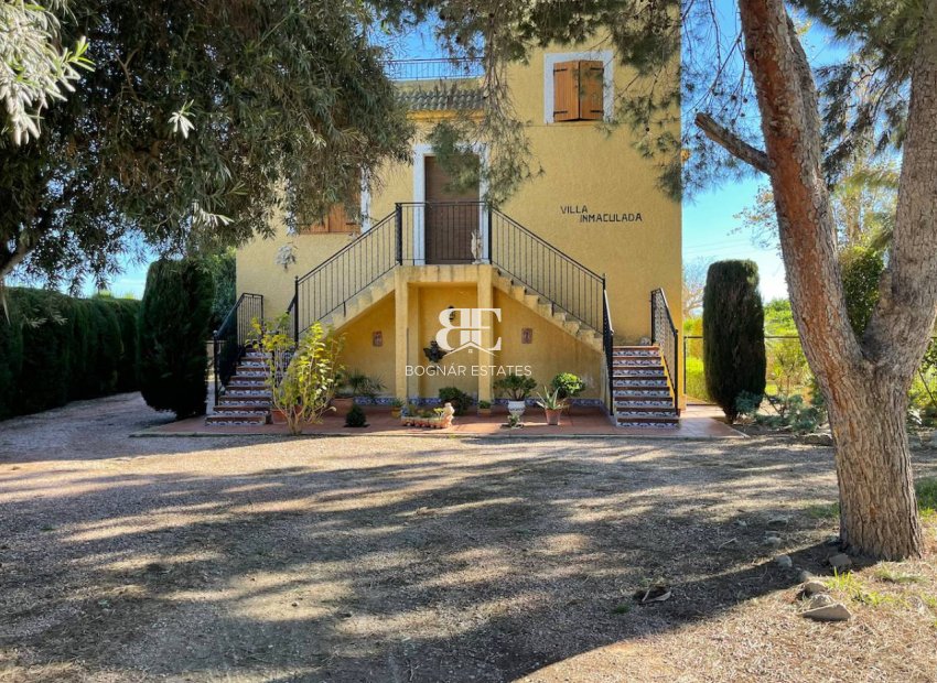 Resale - Country House -
Daya Nueva