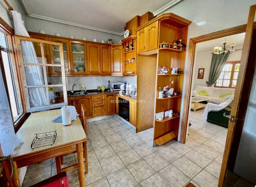 Resale - Country House -
Daya Nueva