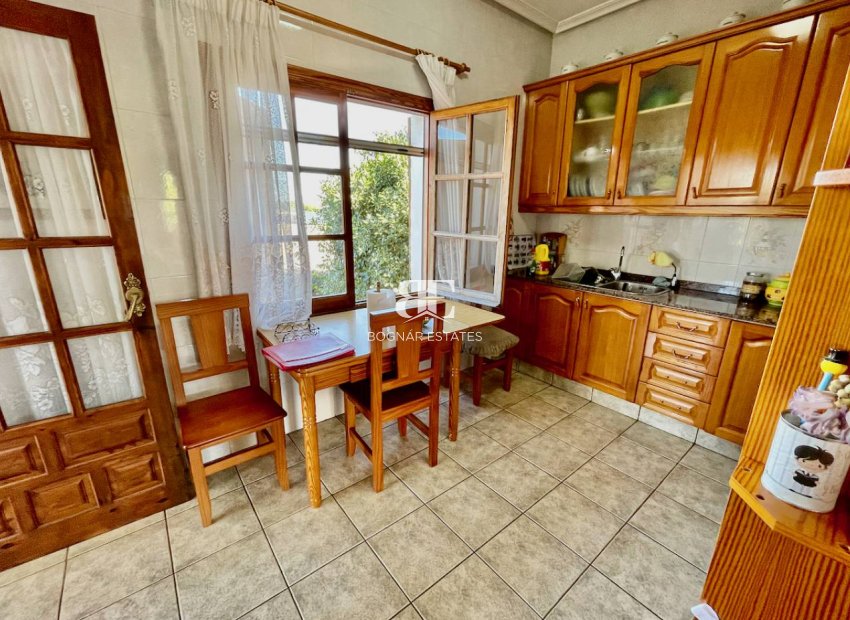 Resale - Country House -
Daya Nueva