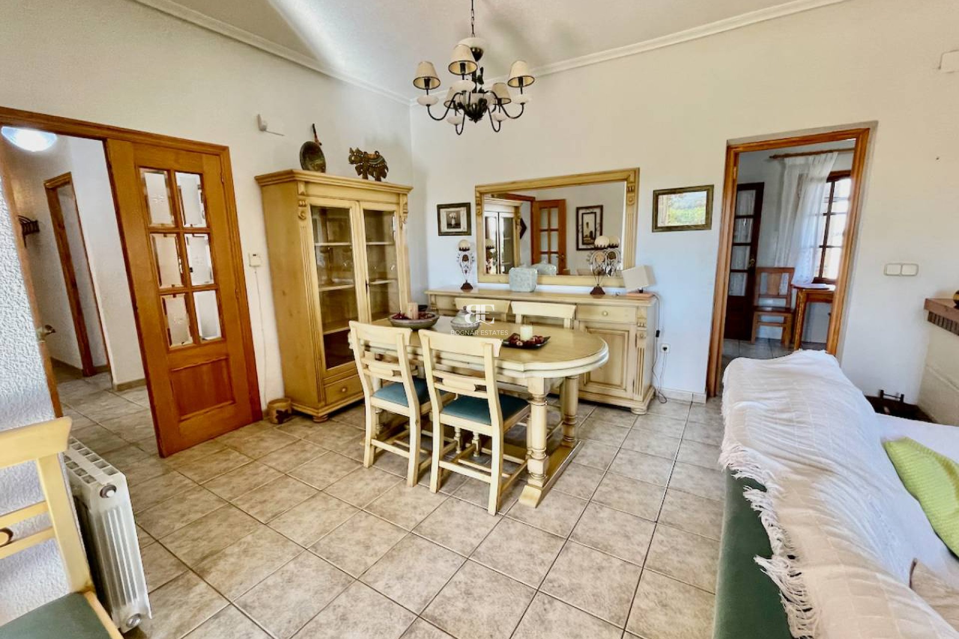 Resale - Country House -
Daya Nueva