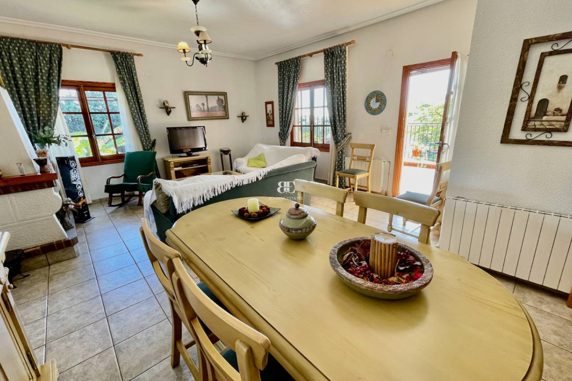 Resale - Country House -
Daya Nueva