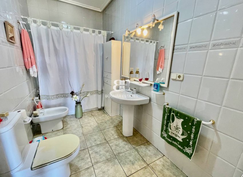 Resale - Country House -
Daya Nueva