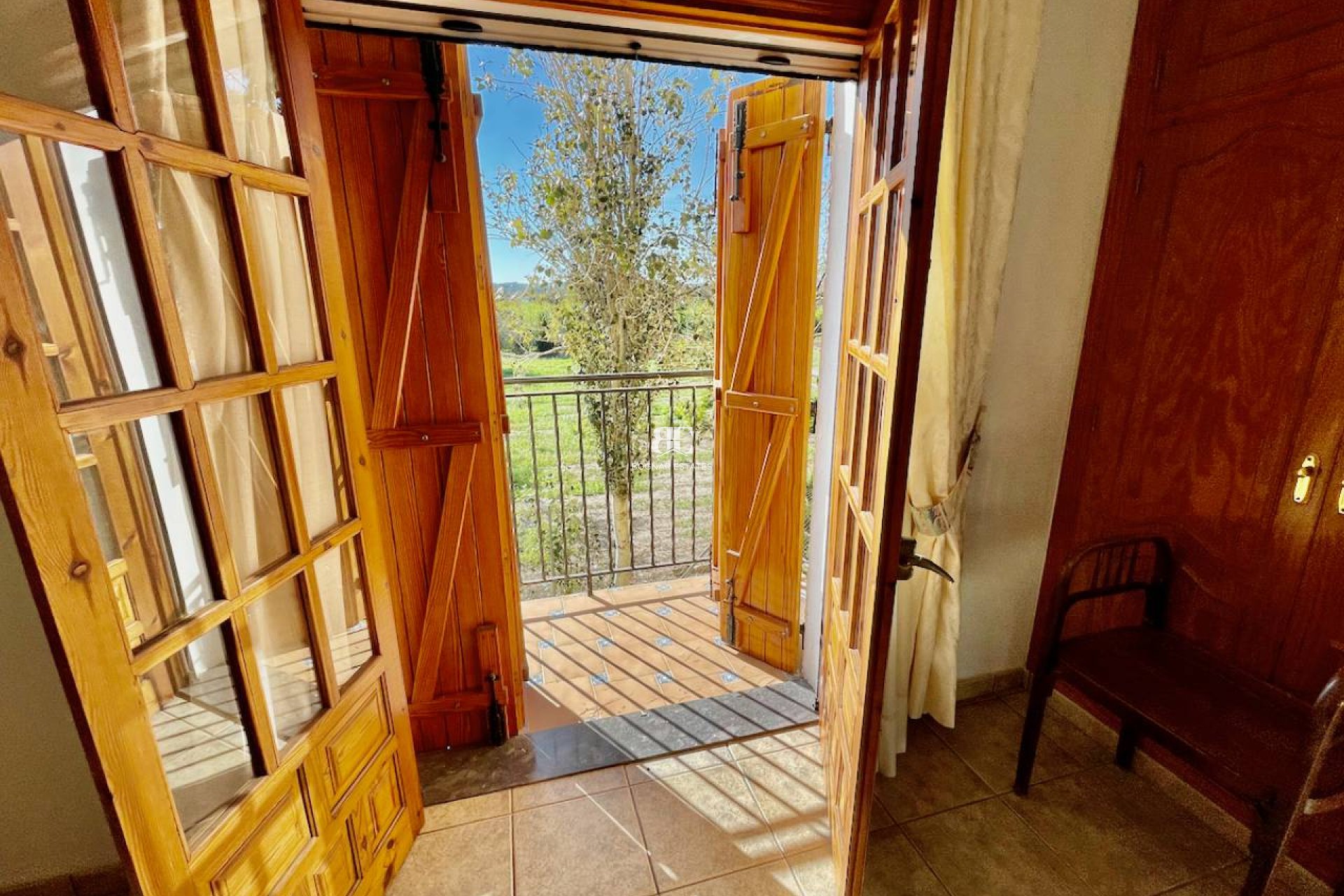 Resale - Country House -
Daya Nueva