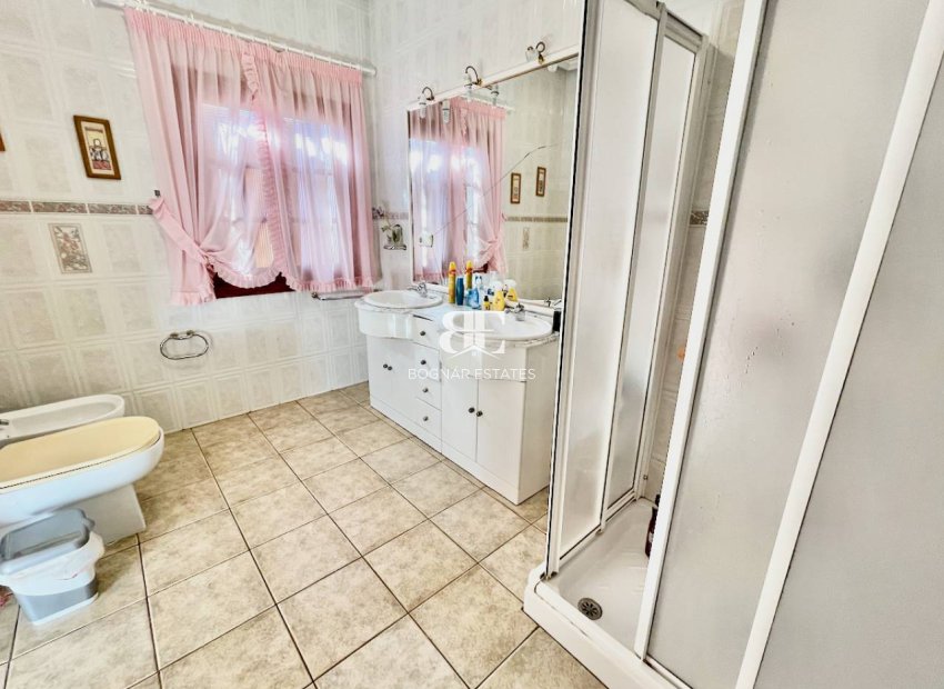 Resale - Country House -
Daya Nueva