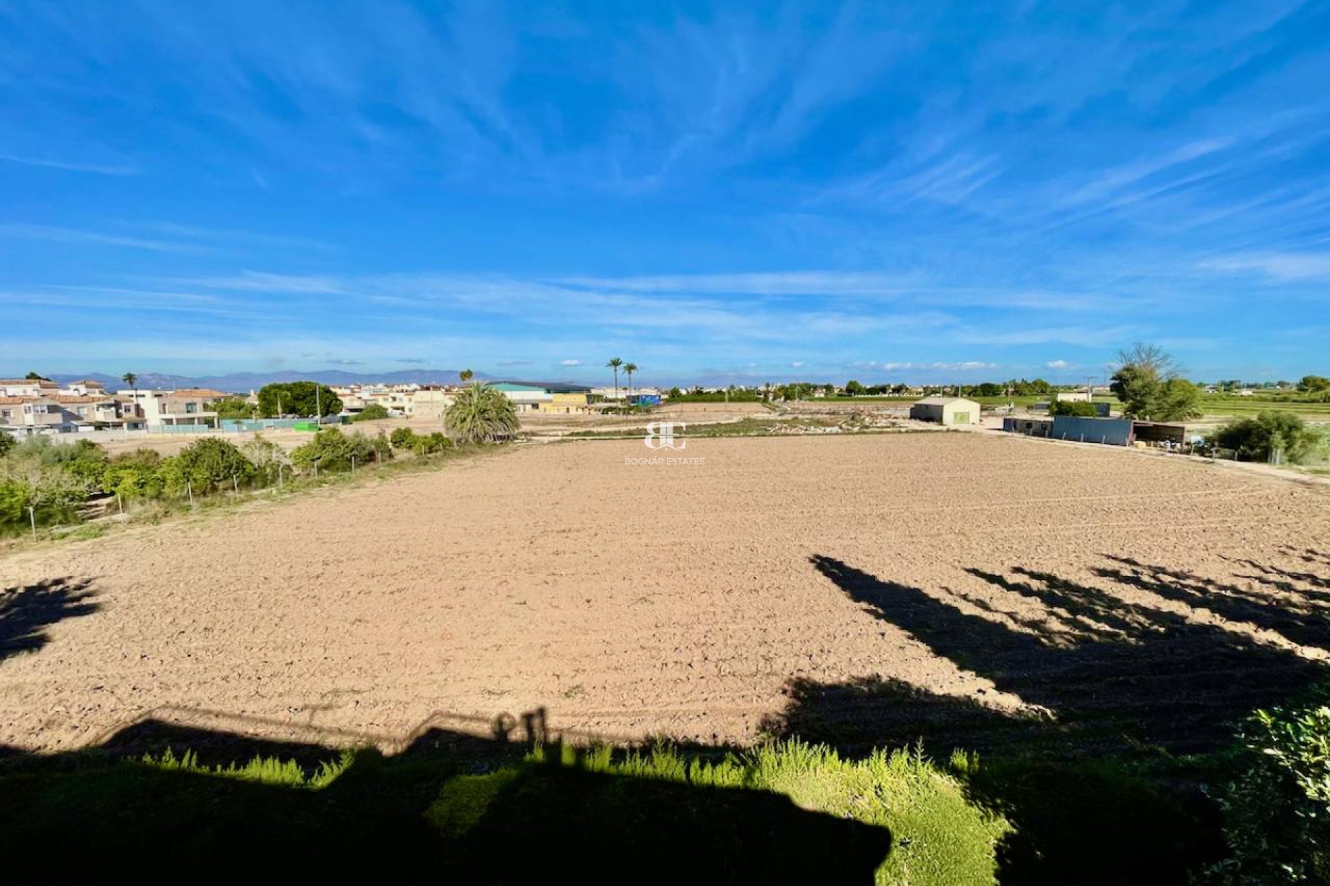 Resale - Country House -
Daya Nueva