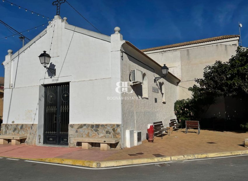 Resale - Country House -
Daya Nueva