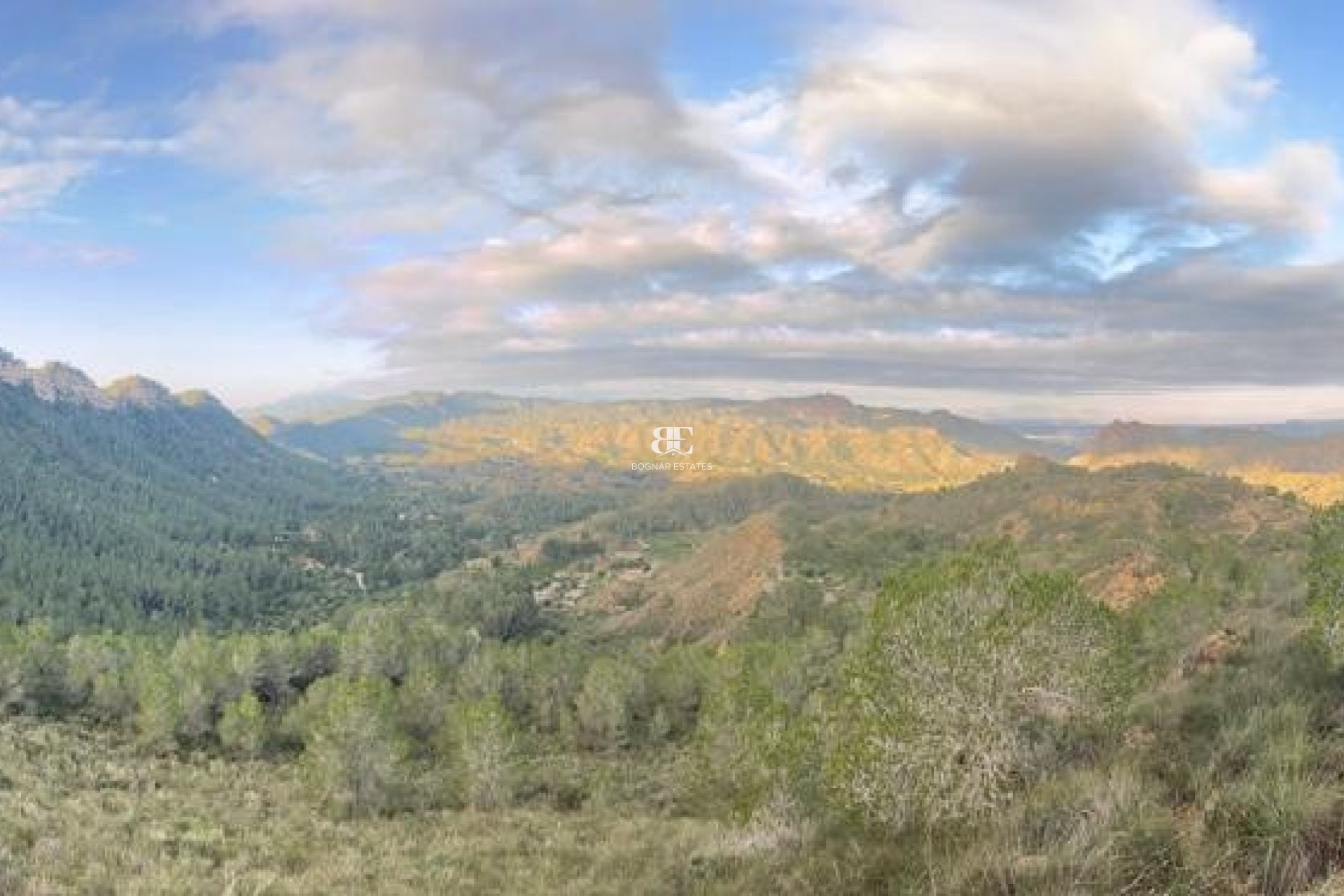 Resale - Country House -
Gea Truyols - Gea y Trujols