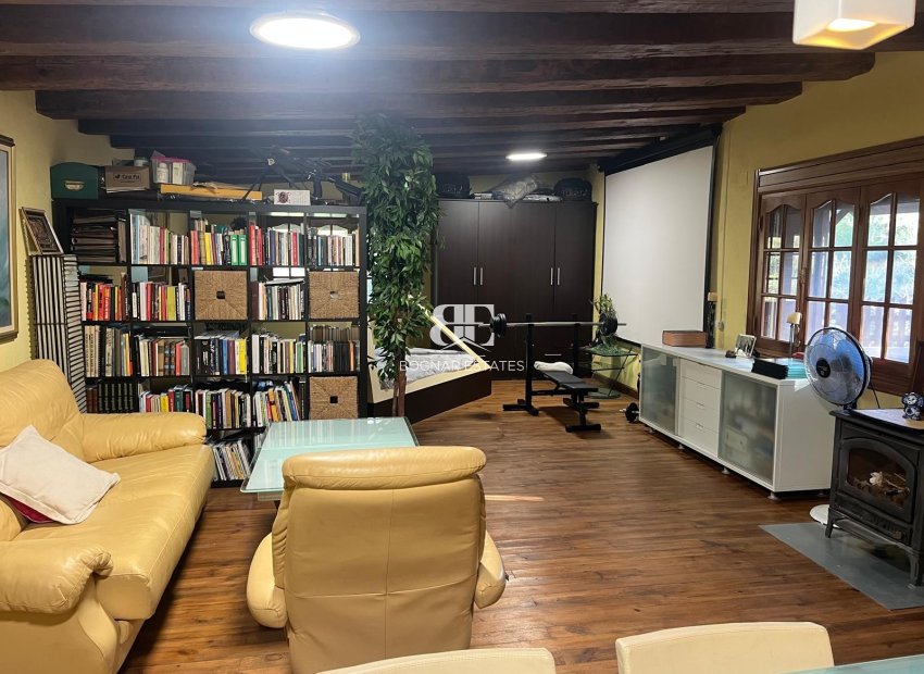 Resale - Country House -
Gea Truyols - Gea y Trujols