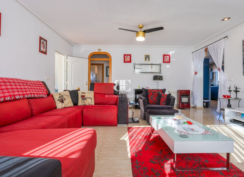 Resale - Country House -
La Zarza