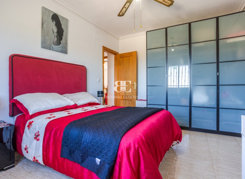 Resale - Country House -
La Zarza