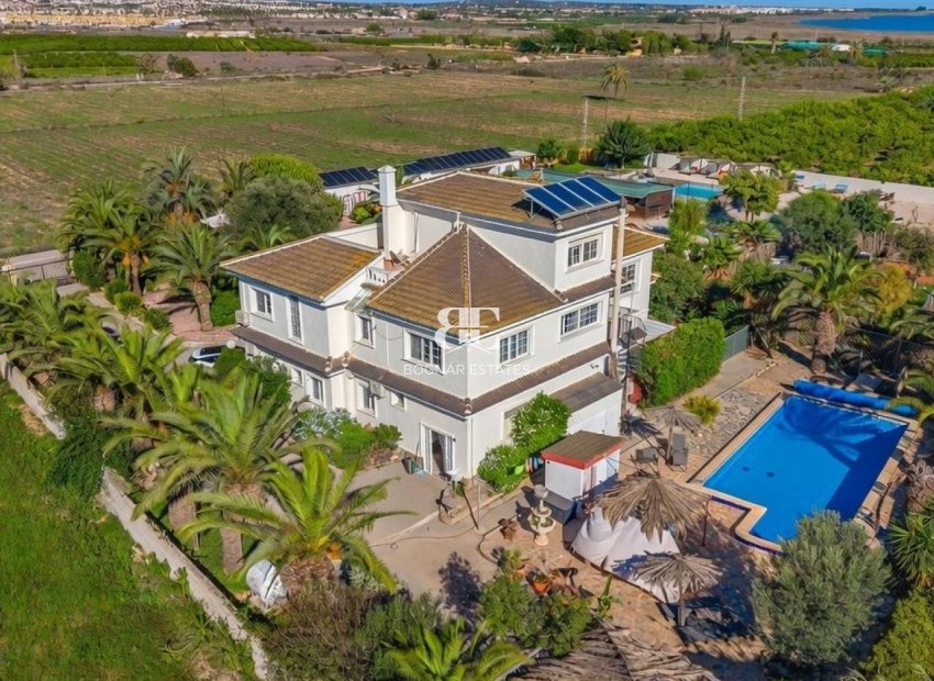 Resale - Country House -
Los Montesinos