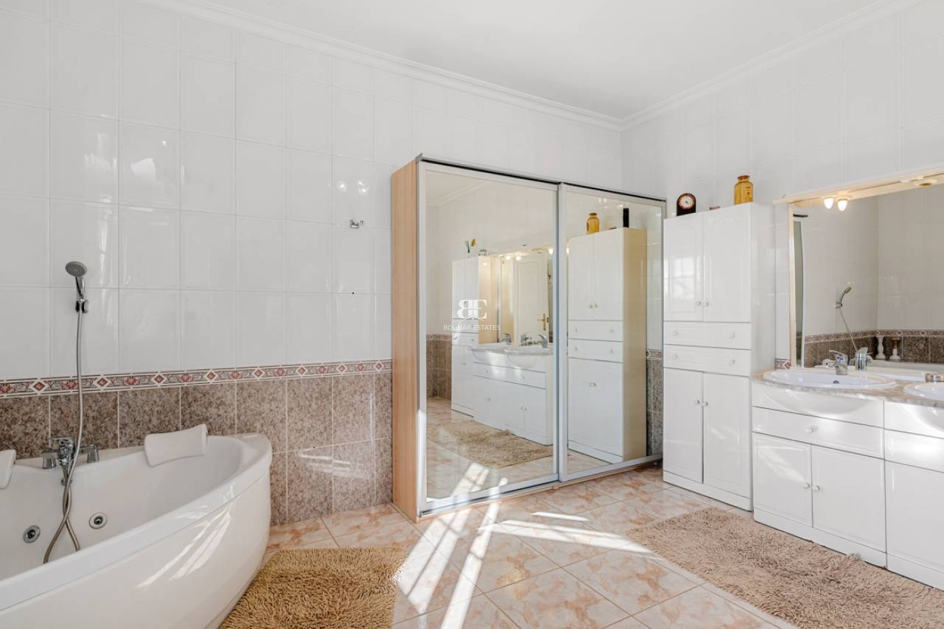 Resale - Country House -
Los Montesinos