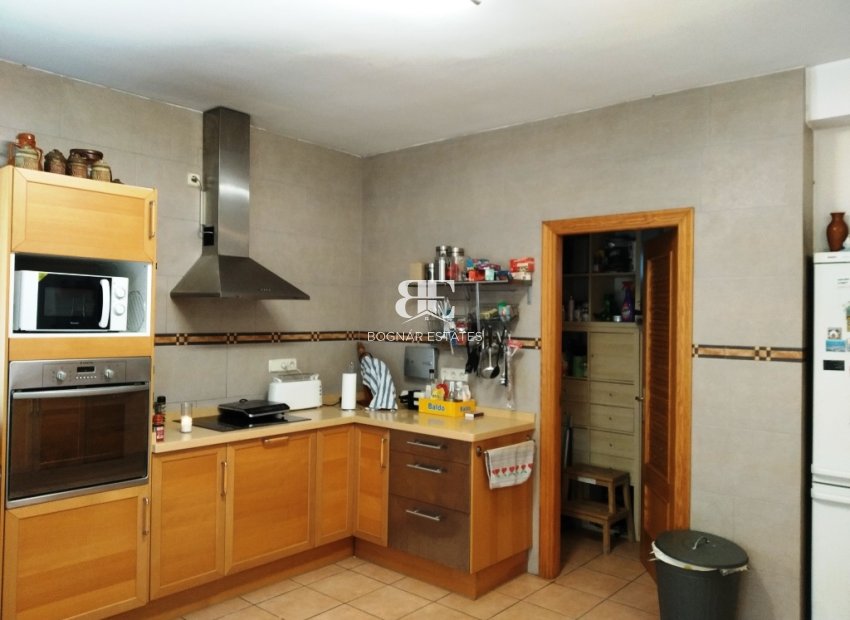 Resale - Country House -
Ontinyent