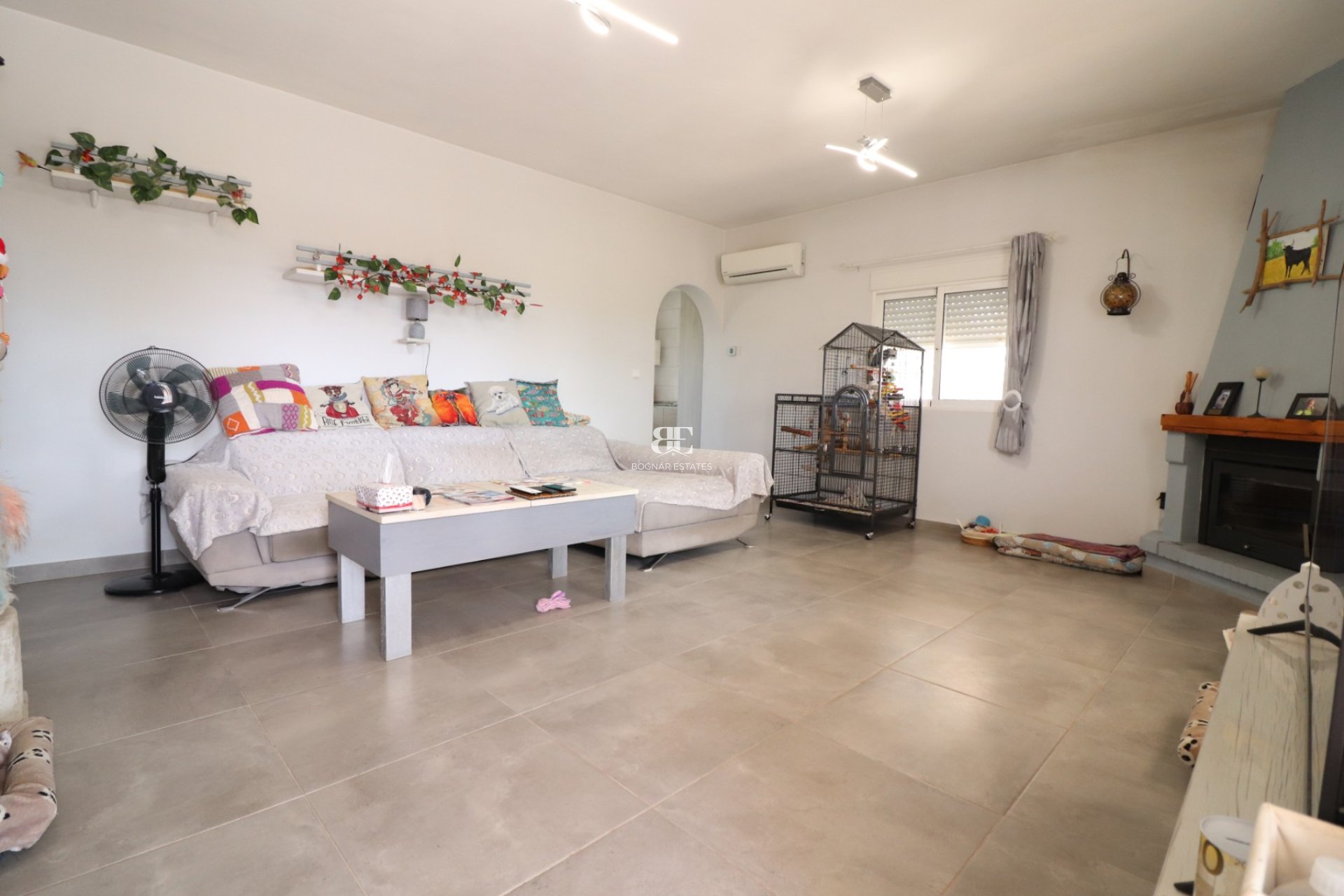 Resale - Country House -
Orihuela - La Campaneta