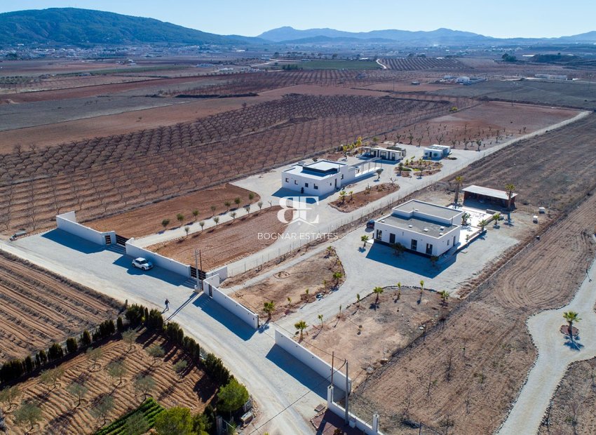 Resale - Country House -
Pinoso - Campo