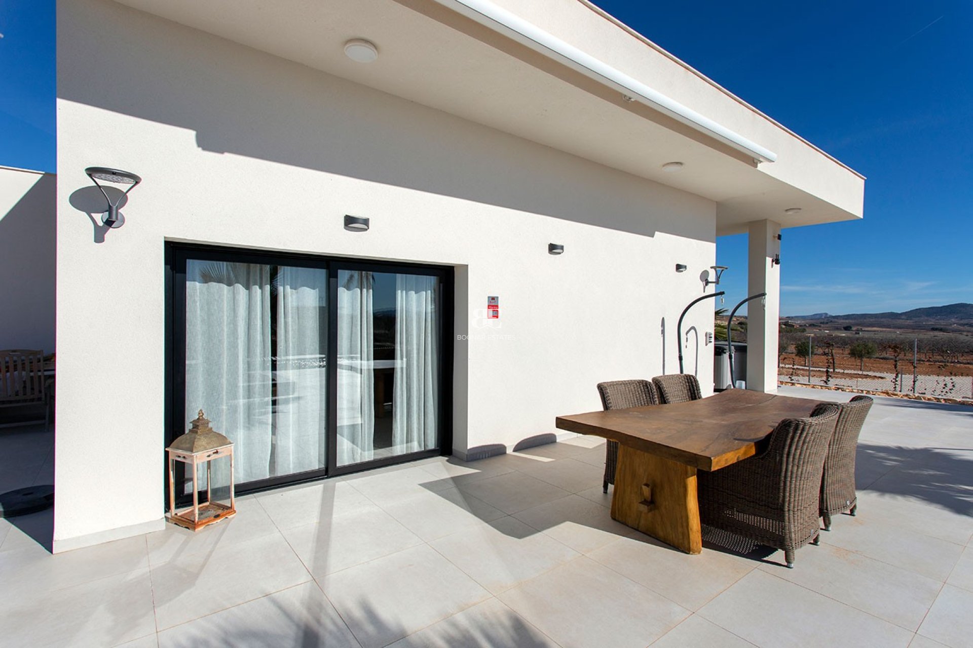 Resale - Country House -
Pinoso - Campo