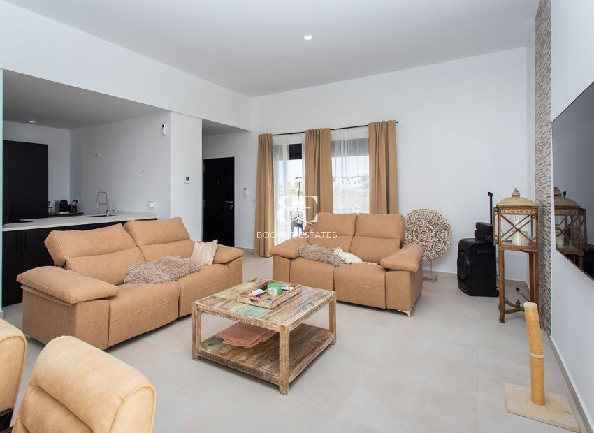 Resale - Country House -
Pinoso - Campo