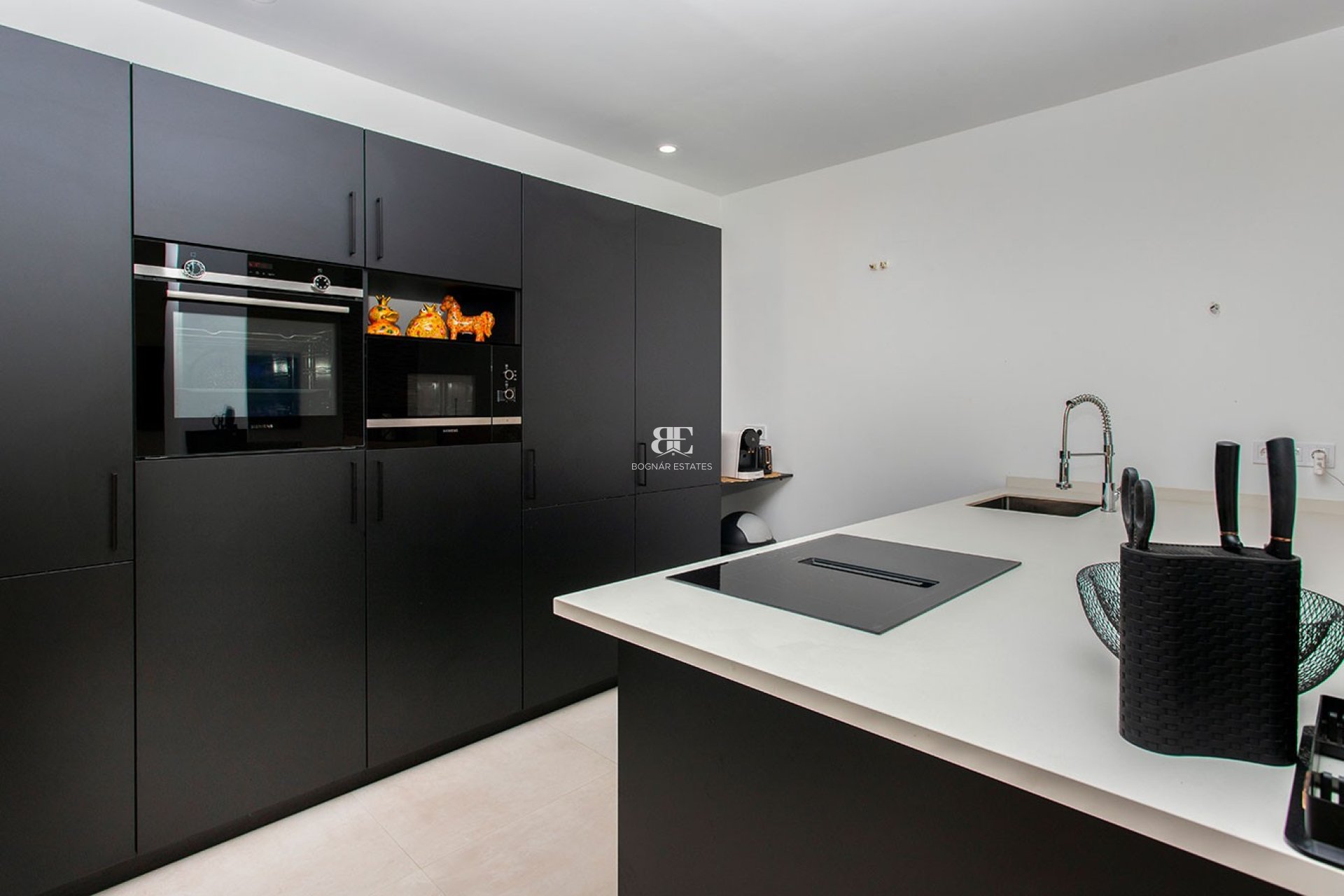 Resale - Country House -
Pinoso - Campo