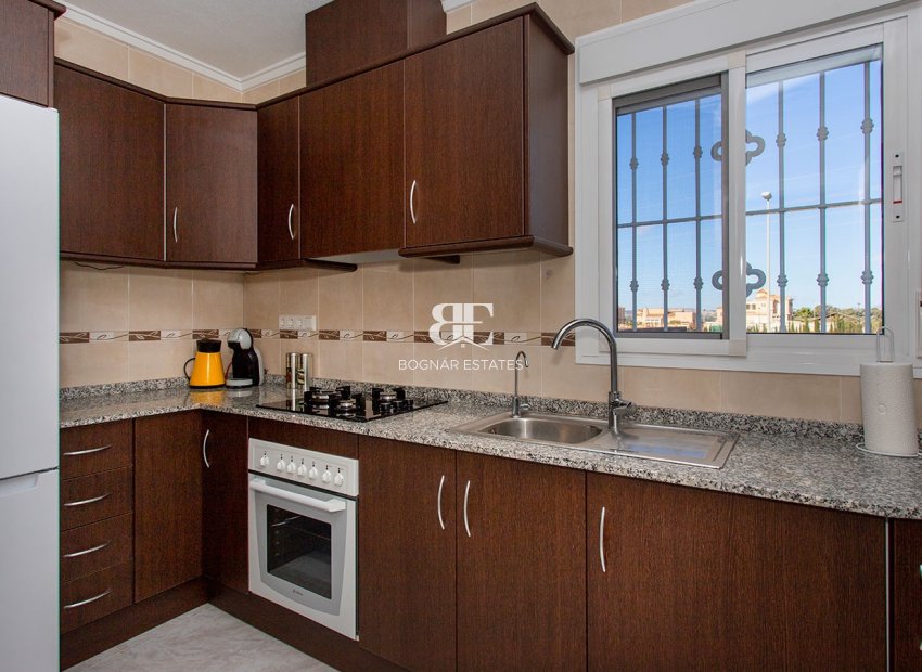 Resale - Country House -
Rojales - Pueblo