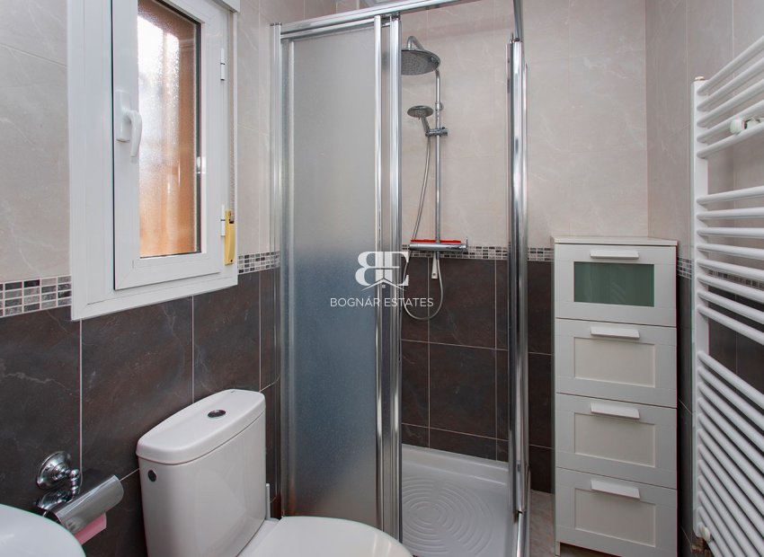 Resale - Country House -
Rojales - Pueblo