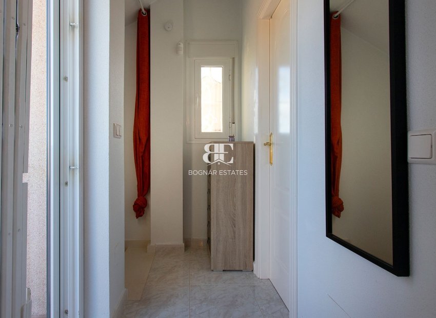 Resale - Country House -
Rojales - Pueblo