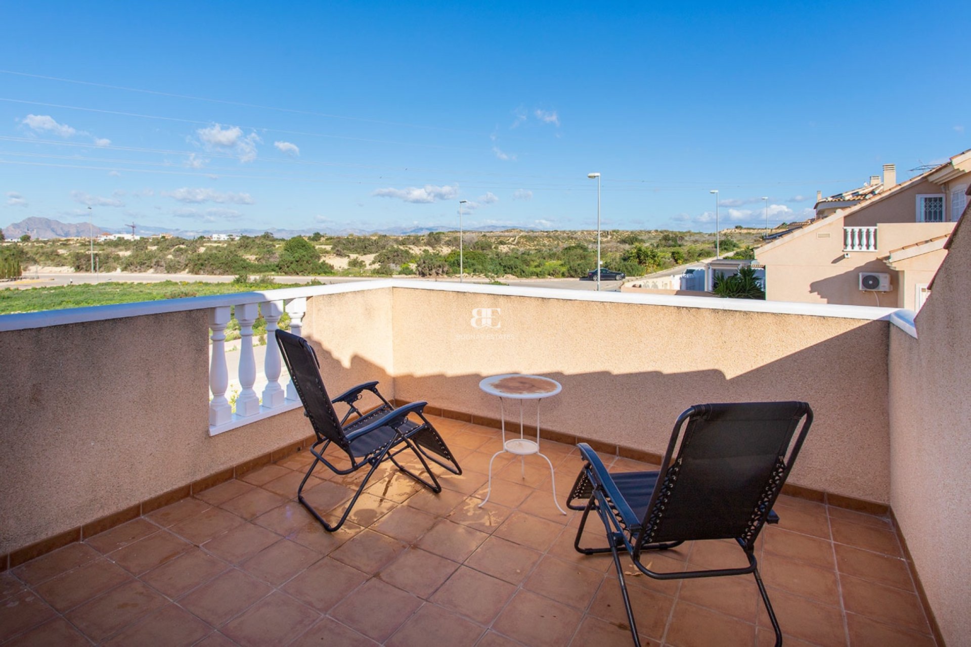 Resale - Country House -
Rojales - Pueblo