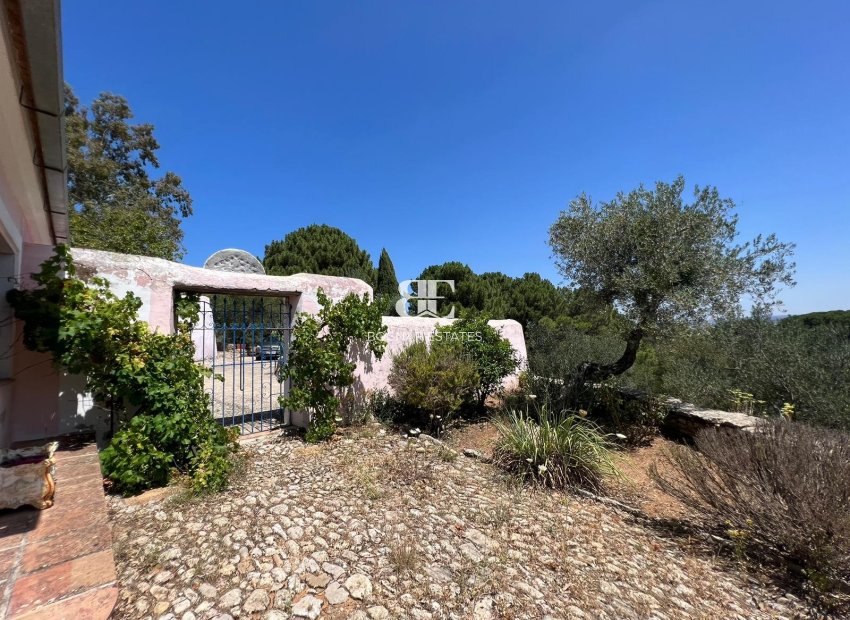 Resale - Country House -
Ronda