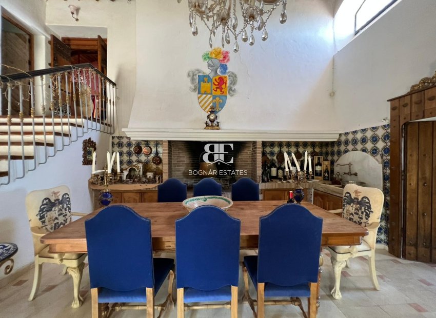 Resale - Country House -
Ronda