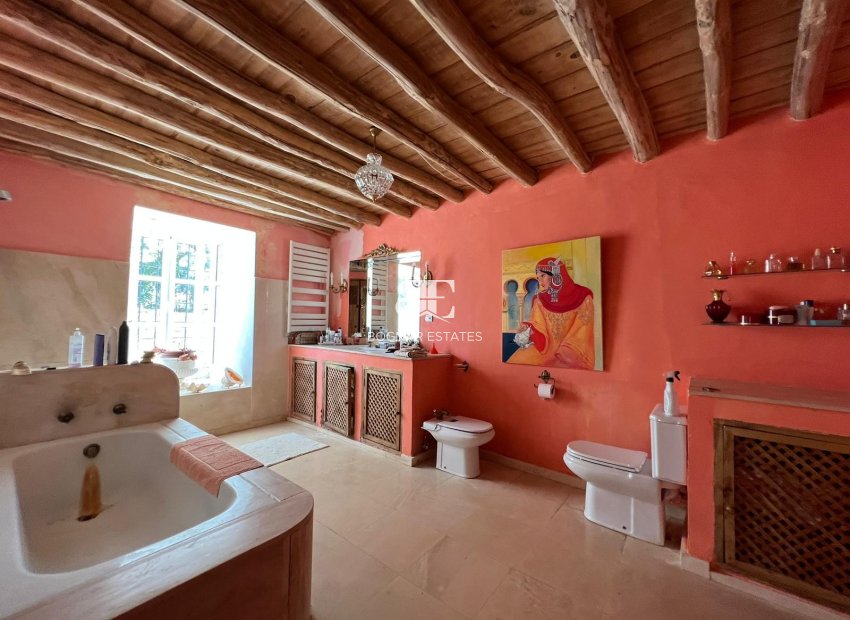 Resale - Country House -
Ronda