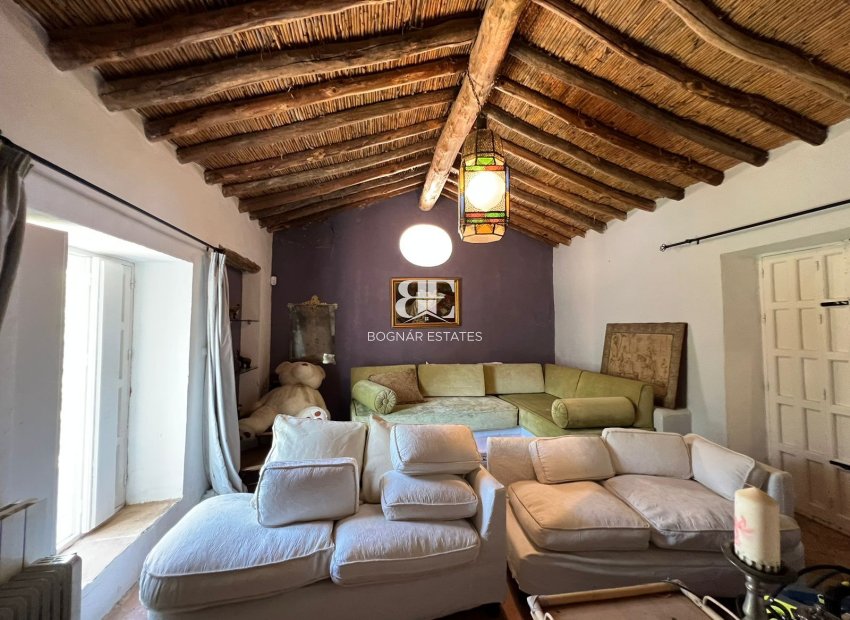 Resale - Country House -
Ronda