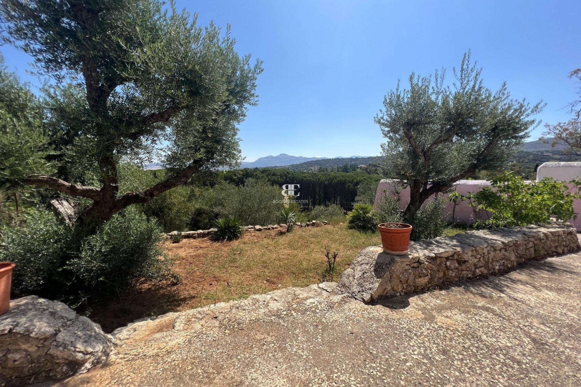 Resale - Country House -
Ronda