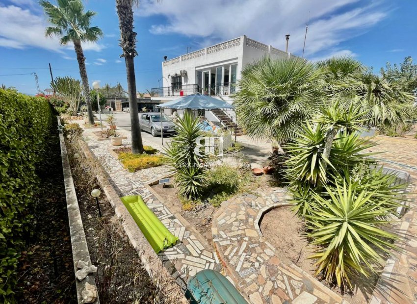 Resale - Country House -
San Fulgencio - La Marina