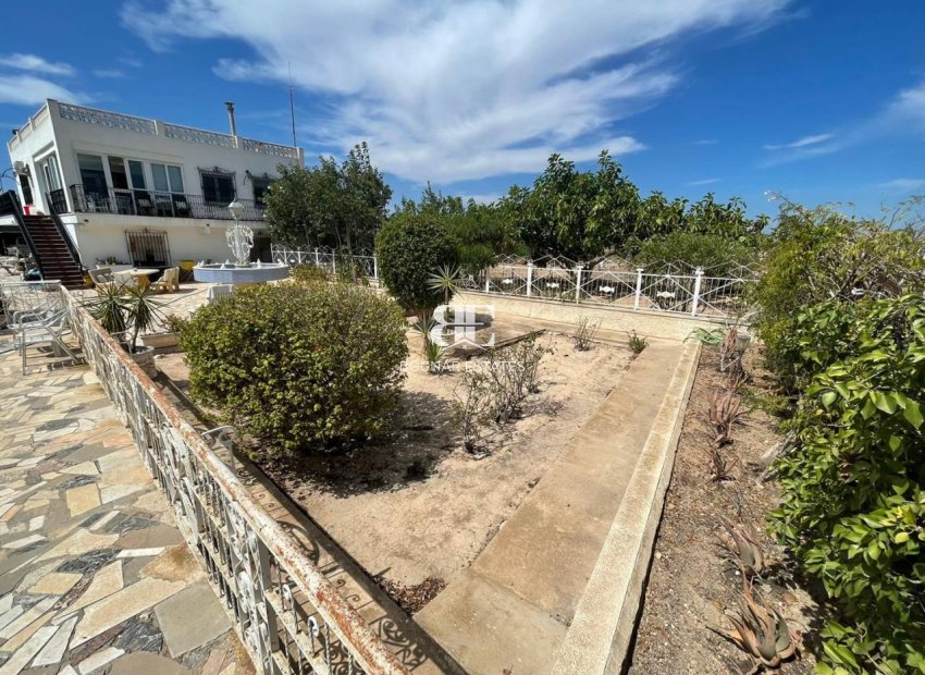 Resale - Country House -
San Fulgencio - La Marina