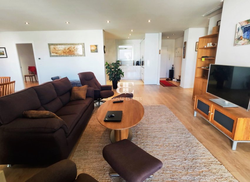 Resale - Country House -
San Miguel de Salinas