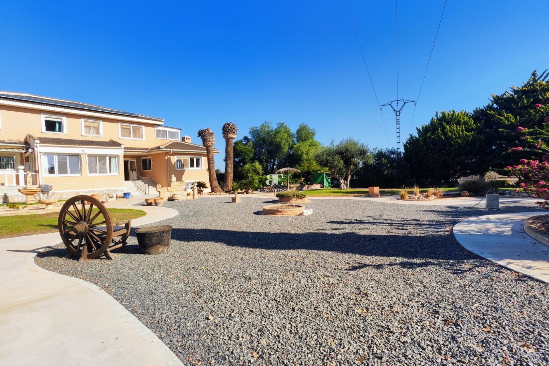 Resale - Country House -
San Miguel de Salinas