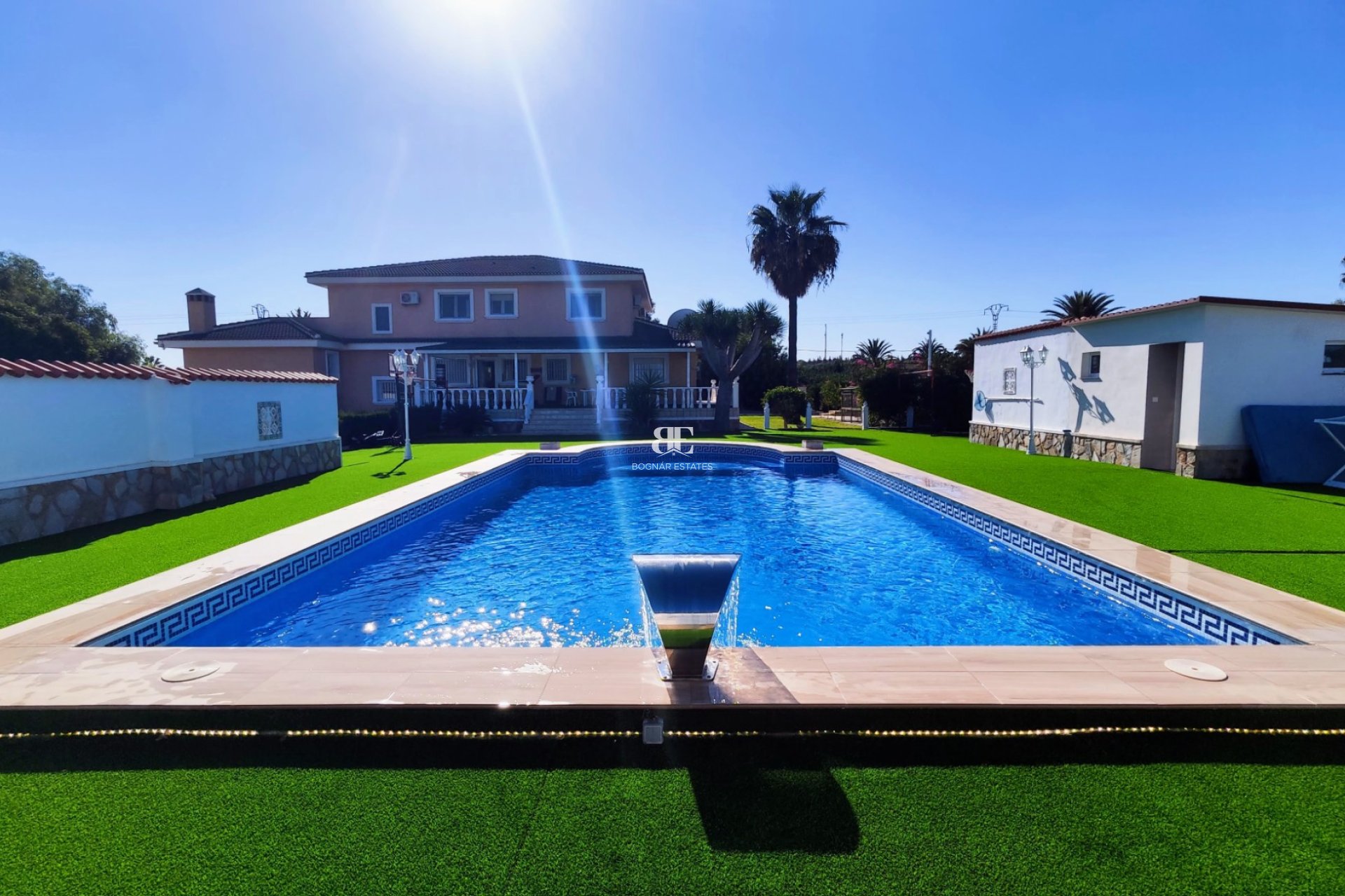 Resale - Country House -
San Miguel de Salinas