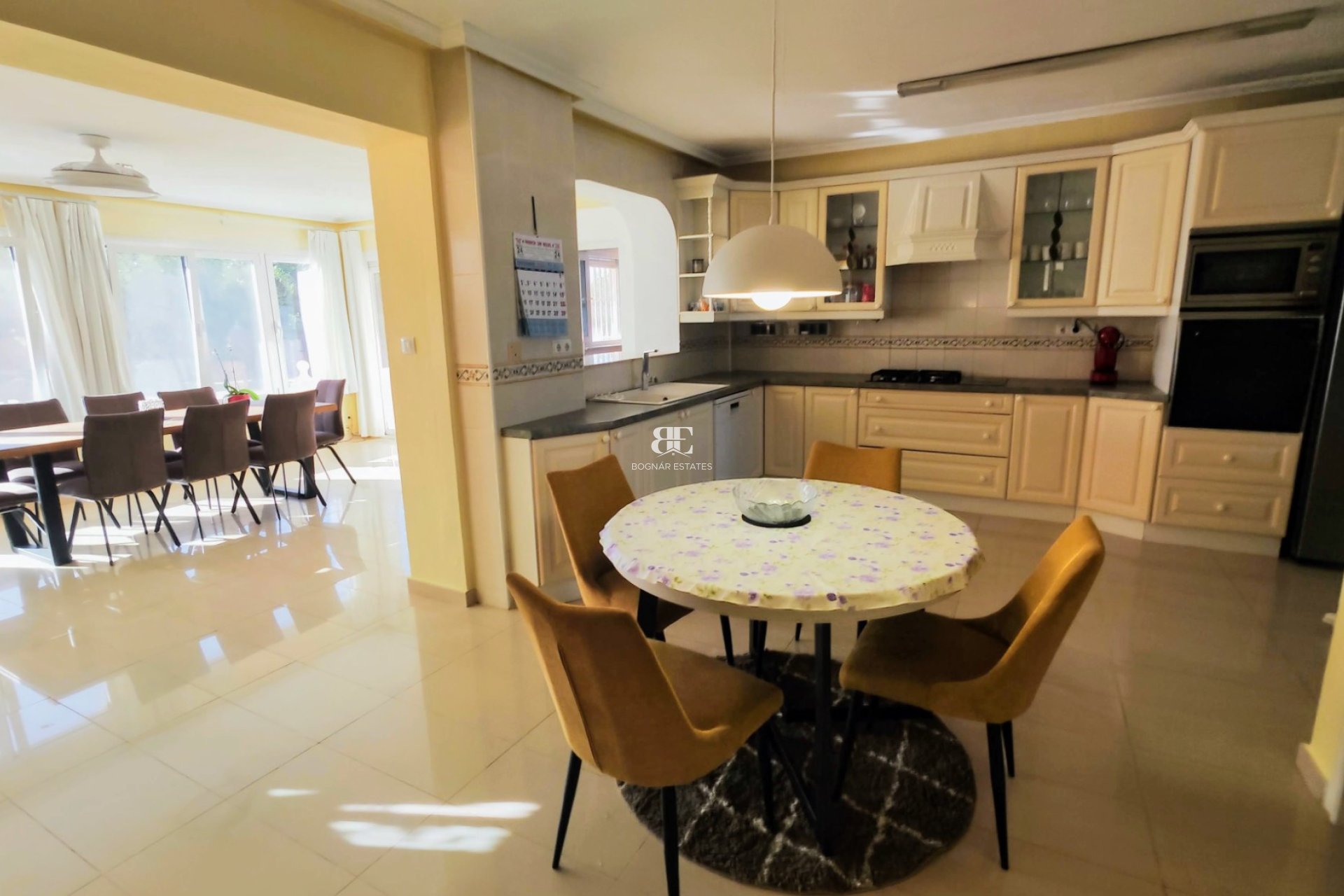 Resale - Country House -
San Miguel de Salinas