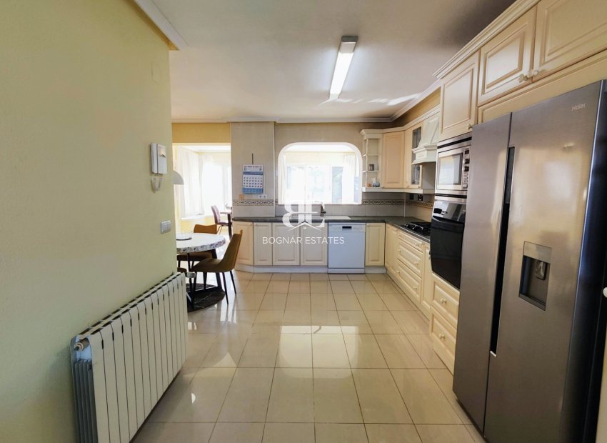 Resale - Country House -
San Miguel de Salinas