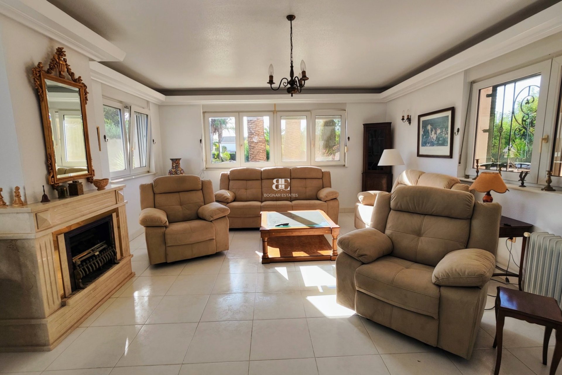 Resale - Country House -
San Miguel de Salinas