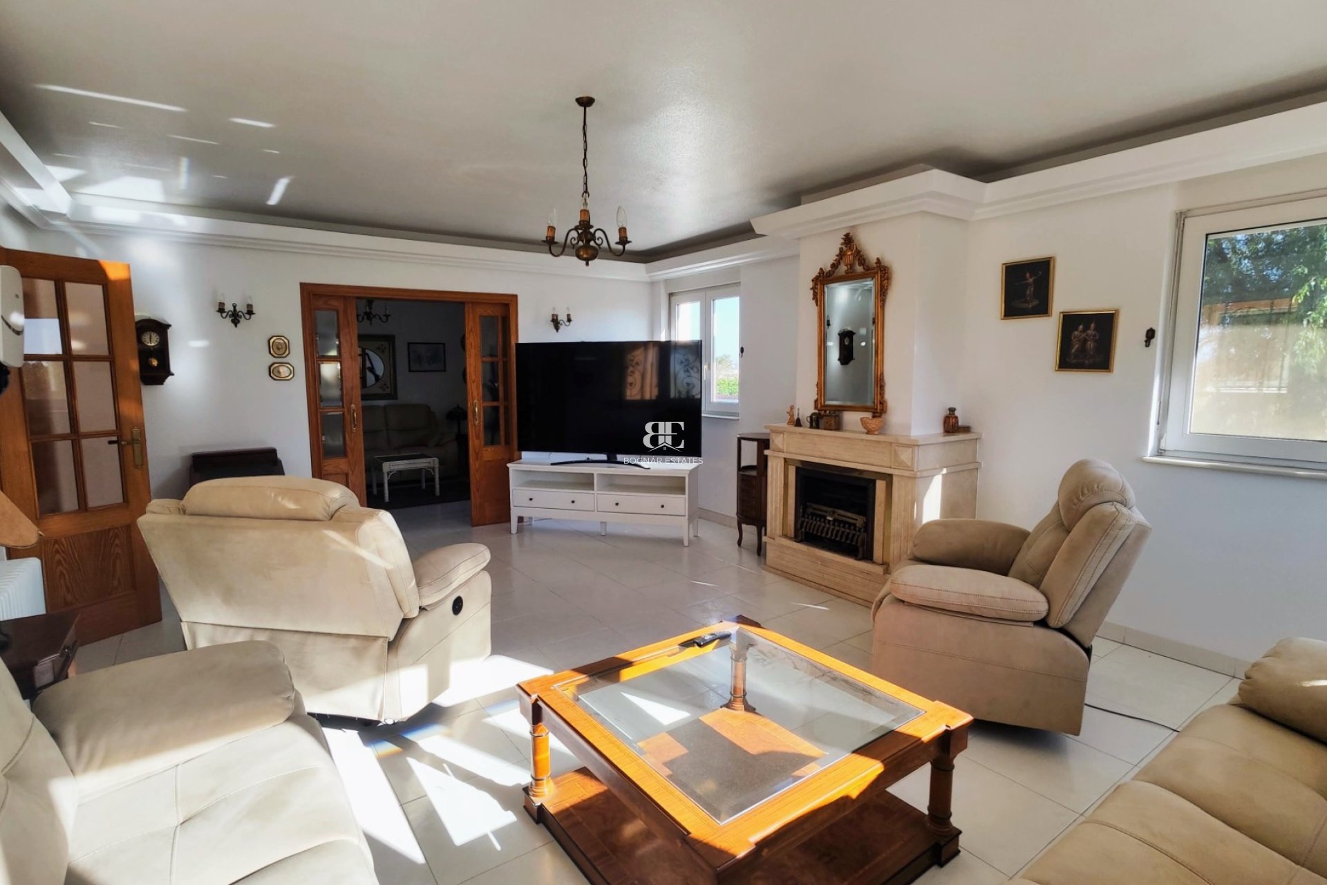 Resale - Country House -
San Miguel de Salinas