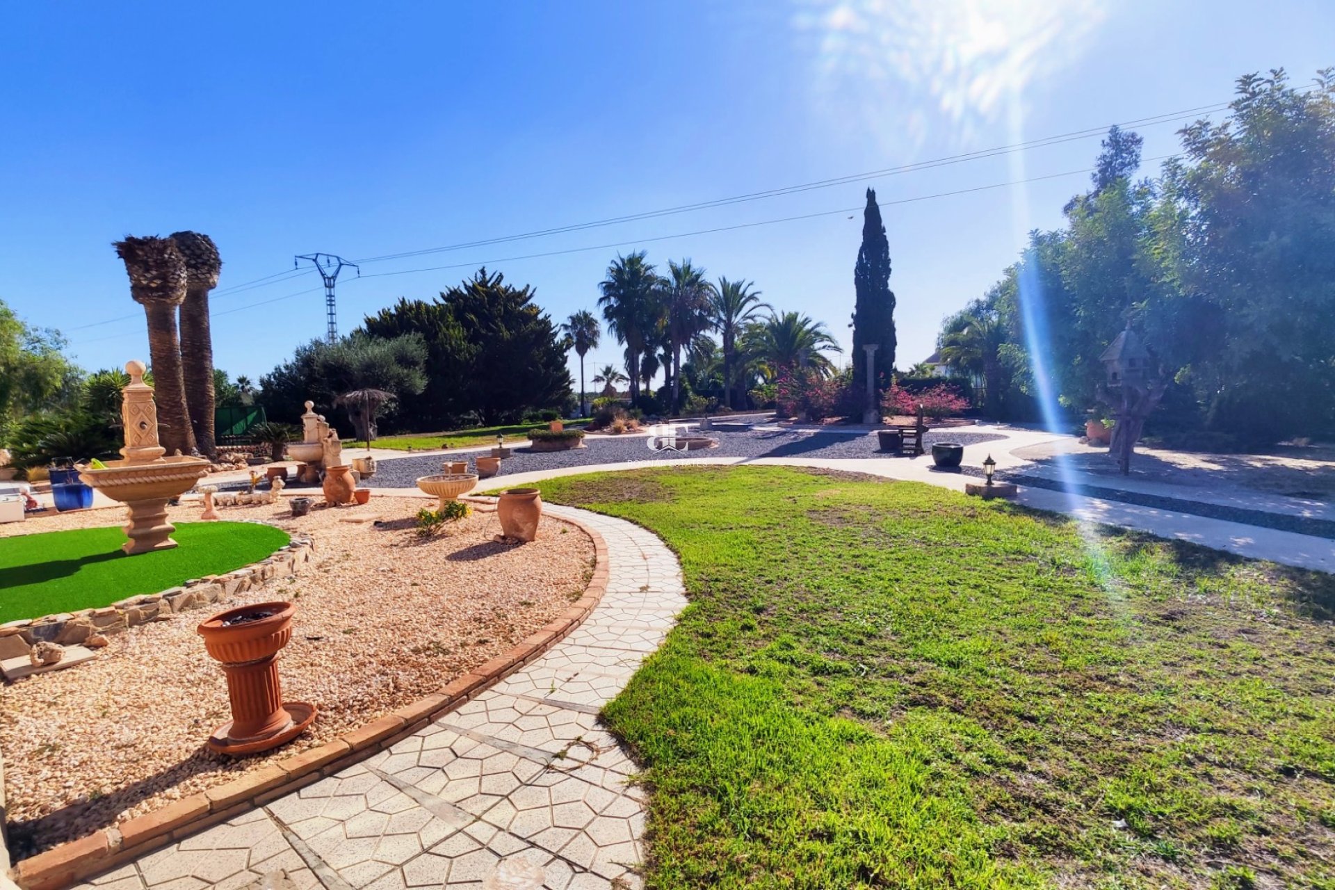 Resale - Country House -
San Miguel de Salinas