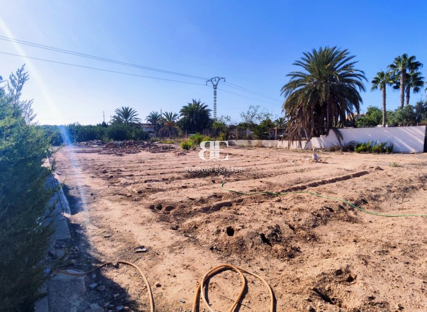 Resale - Country House -
San Miguel de Salinas