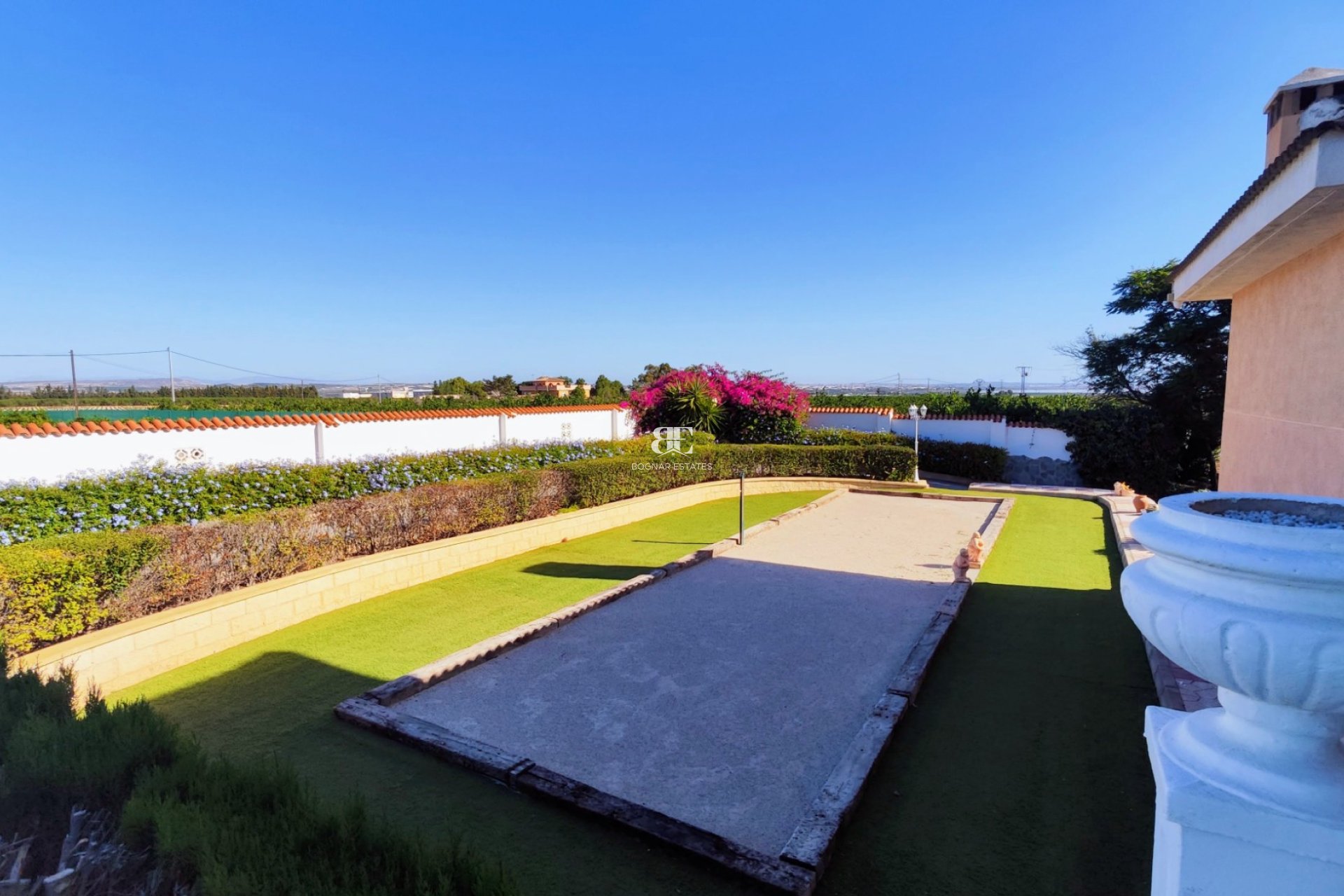 Resale - Country House -
San Miguel de Salinas
