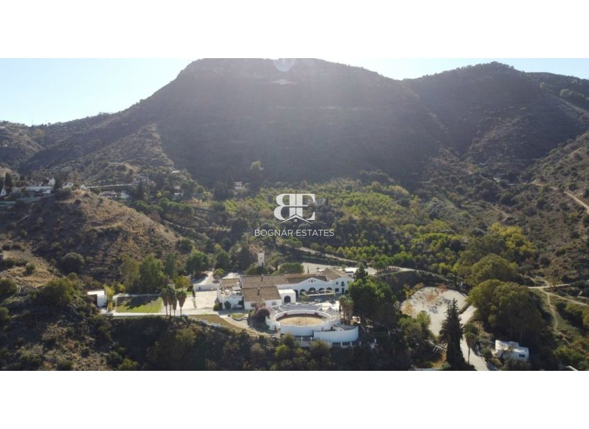 Resale - Land -
Cartama