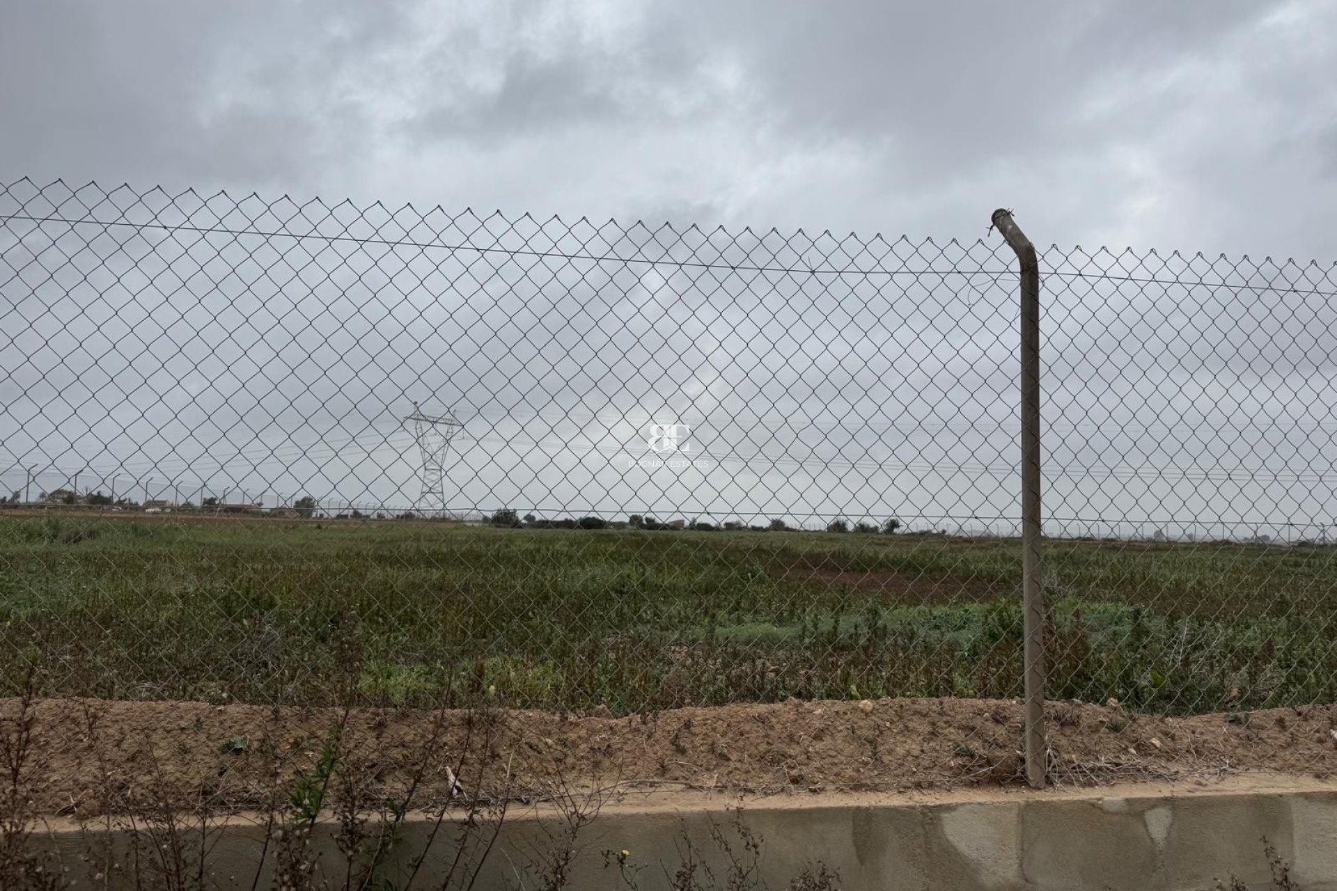 Resale - Land -
Elche - La Marina