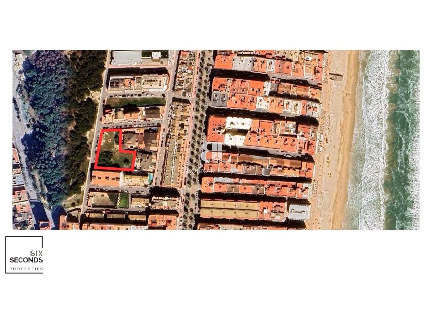 Resale - Land -
Guardamar del Segura - Pueblo
