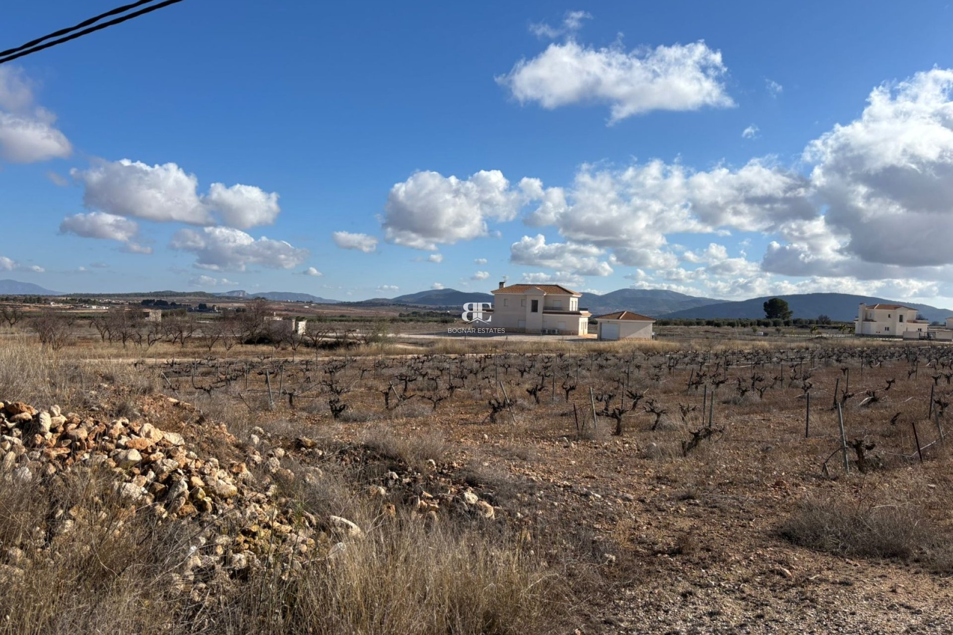 Resale - Land -
Pinoso - el Pinós / Pinoso
