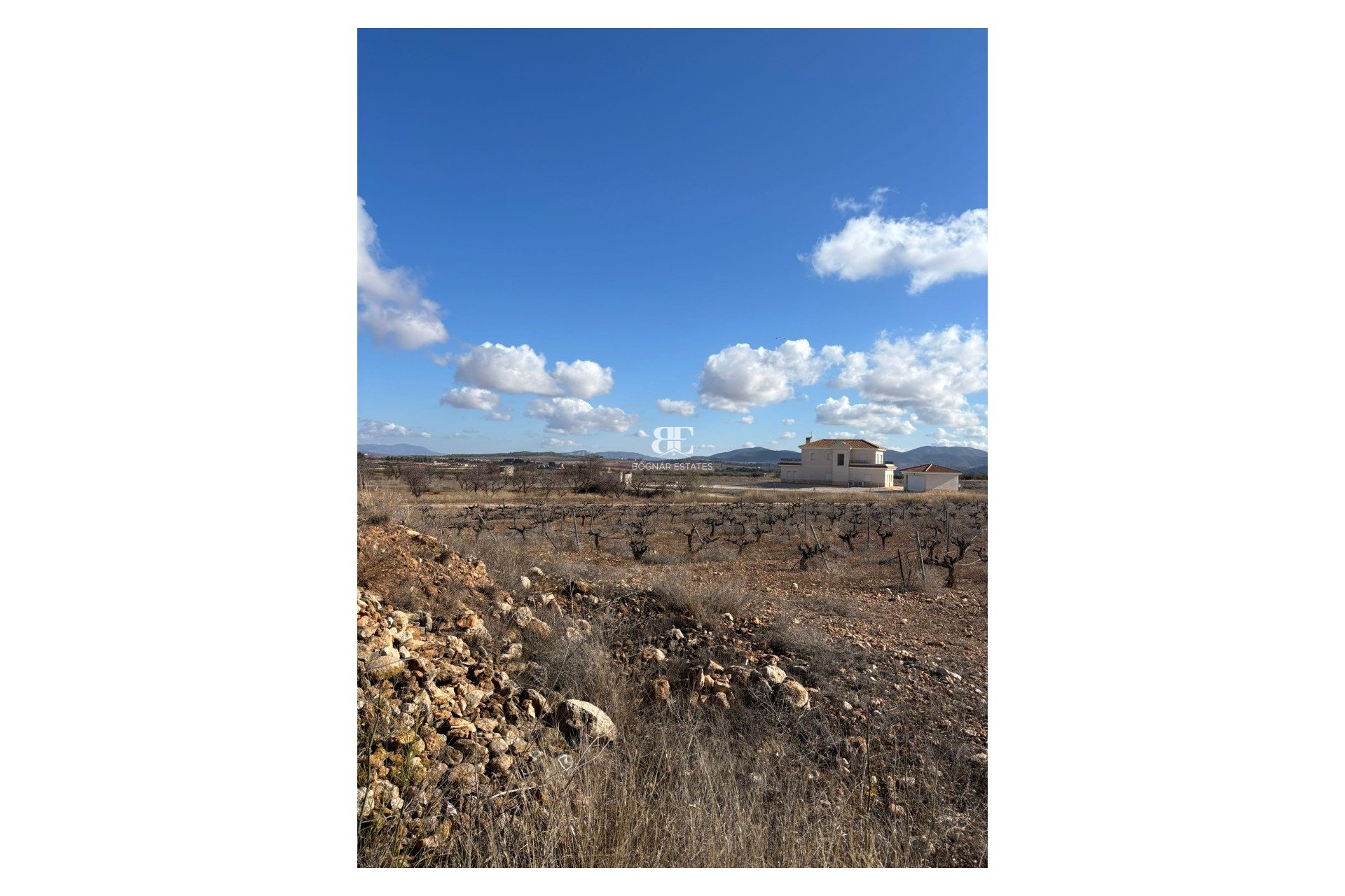 Resale - Land -
Pinoso - el Pinós / Pinoso